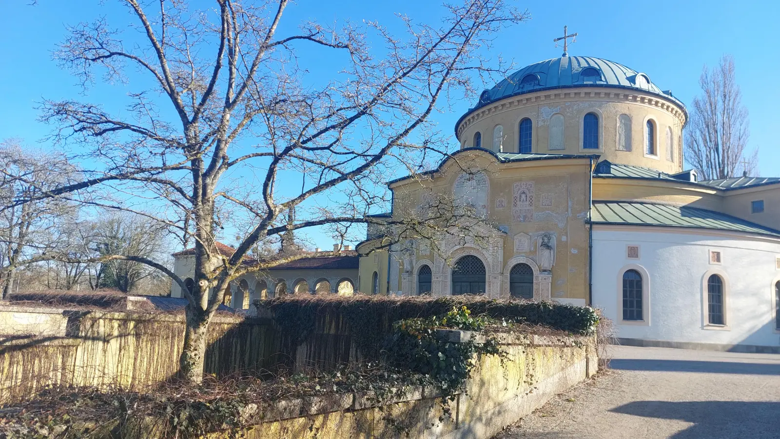 Auch der denkmalgeschützte Westfriedhof gehört zum Sanierungsgebiet – in seiner Funktion als Erholungsort.  (F.: bas)