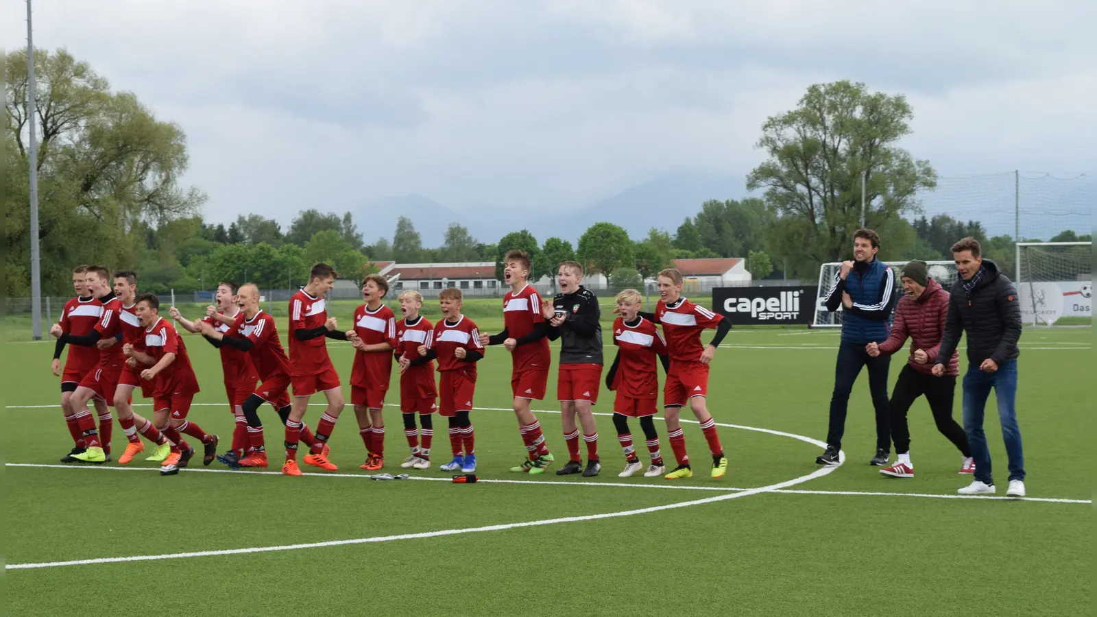 Die Schulmannschaft der Realschule Ebersberg holte sich den oberbayerischen Vizetitel. (Foto: Katrein Chirco)