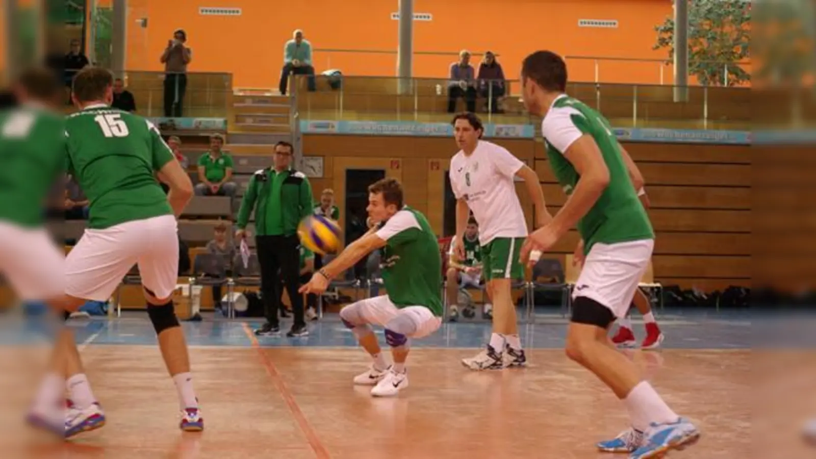 Die 2. Herren-Mannschaft der Unterhachinger Volleyballer hat die ersten Erfolge geerntet.	 (Foto: VA)