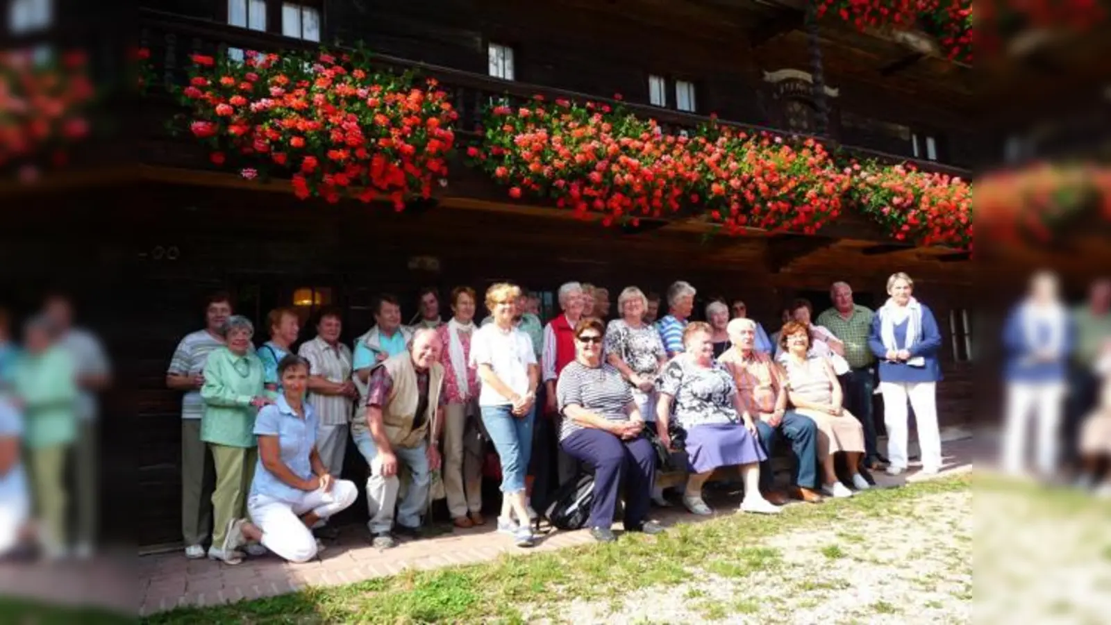 Ausflug nach Niederbayern: Die Kirchseeoner Gartler besuchten auch den Schusteröderhof.	 (Foto: privat)