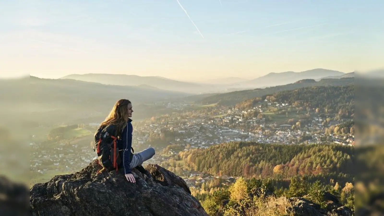 Einen unvergleichlichen Ausblick auf Bodenmais gibt es vom Gipfel des Silberbergs. (Foto: Bild: Bodenmais Tourismus und Marketing GmbH)