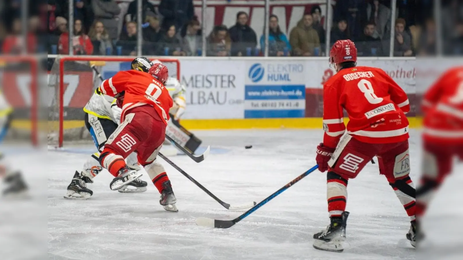 Das Angreifer-Duo Kelvin Walz (#9) und Marc Bosecker (#8), das immer besser in Schwung kommt. (Foto: smg)