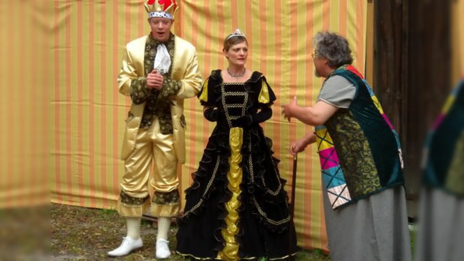 Gespielt wird von Erwachsenen für Kinder. Vorbestellung ist ratsam.	 (Foto: VA)