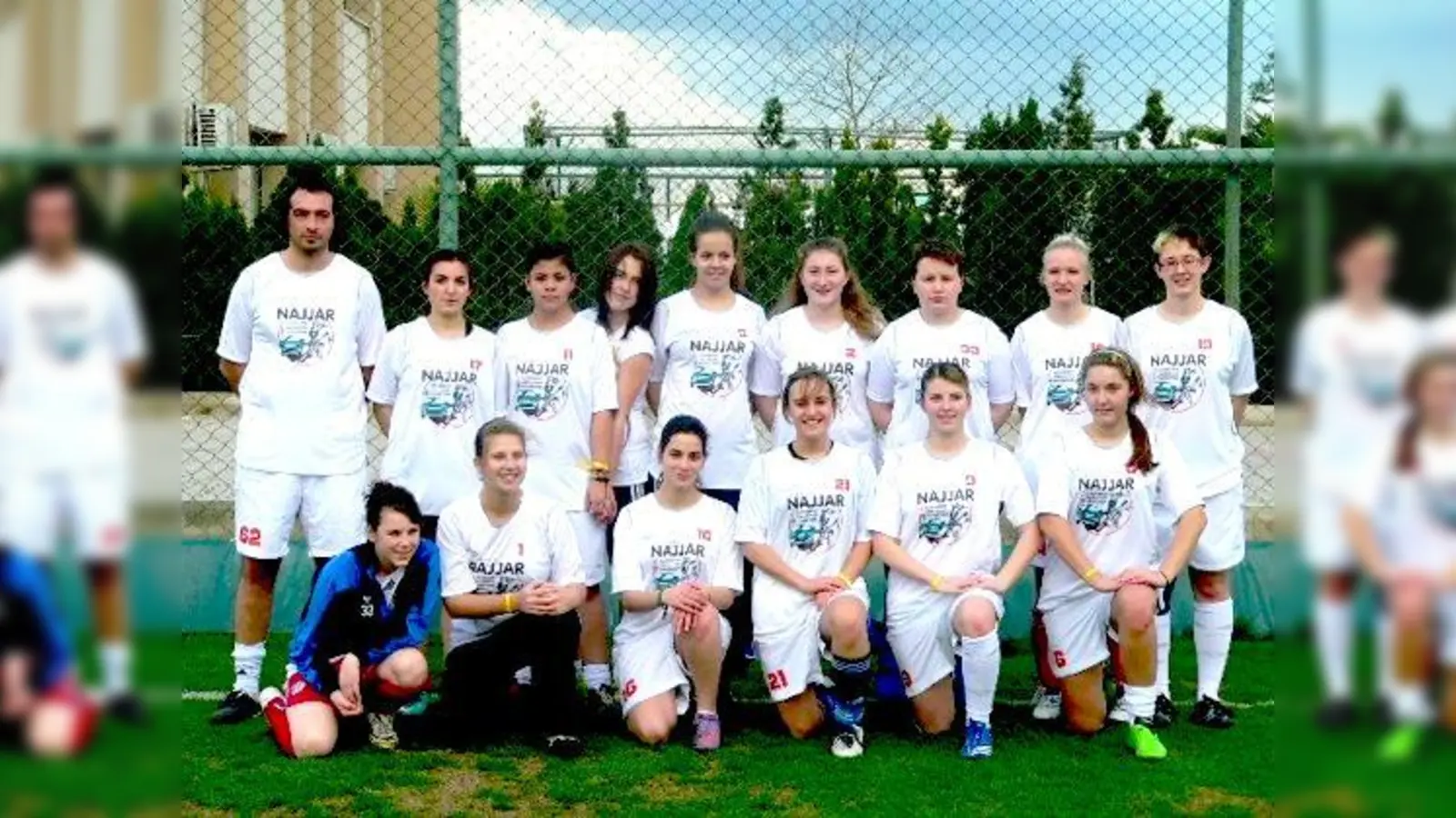 Auf disziplinierte Neuzugänge freuen sich die Fußballdamen des ESV Freimann. 	 (Foto: Verein)