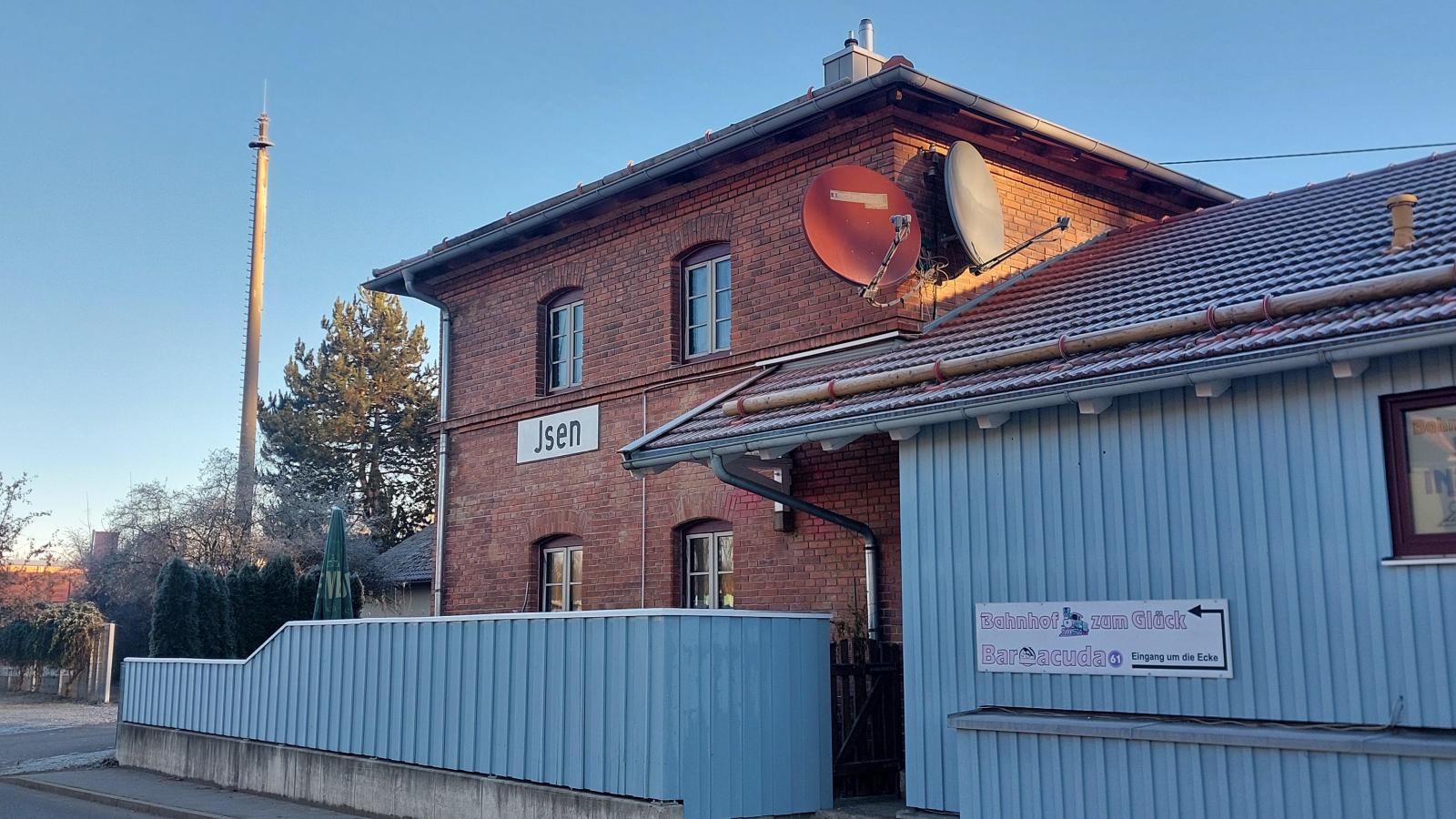 Als-die-Bahn-nach-Isen-fuhr-Erinnerungen-an-eine-ehemalige-Zugstrecke