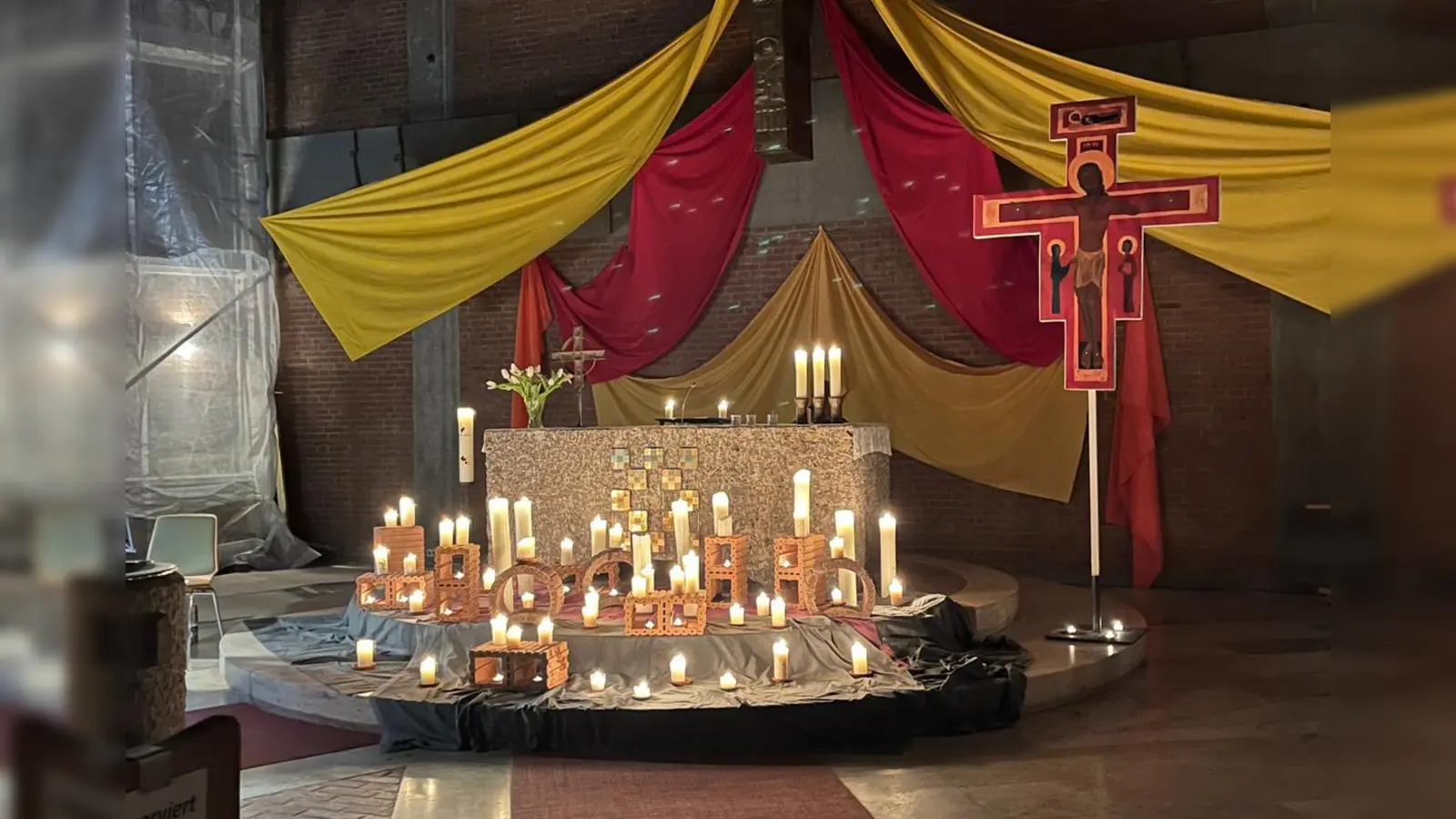 Bei einem gemeinsamen Taizé-Abend soll für den Frieden gebetet werden. (Foto: Michaelskirche)