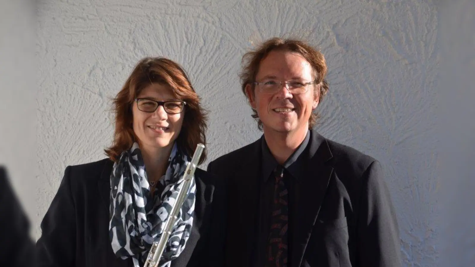Flötistin Andrea Ludwig und Thomas Bodemüller zeigen das Hauptwerk von Carl Reinecke &amp;quot;Udine - Sonate&amp;quot; Im Pfarrheim St. Johann. (Foto: Thomas Bodemüller)
