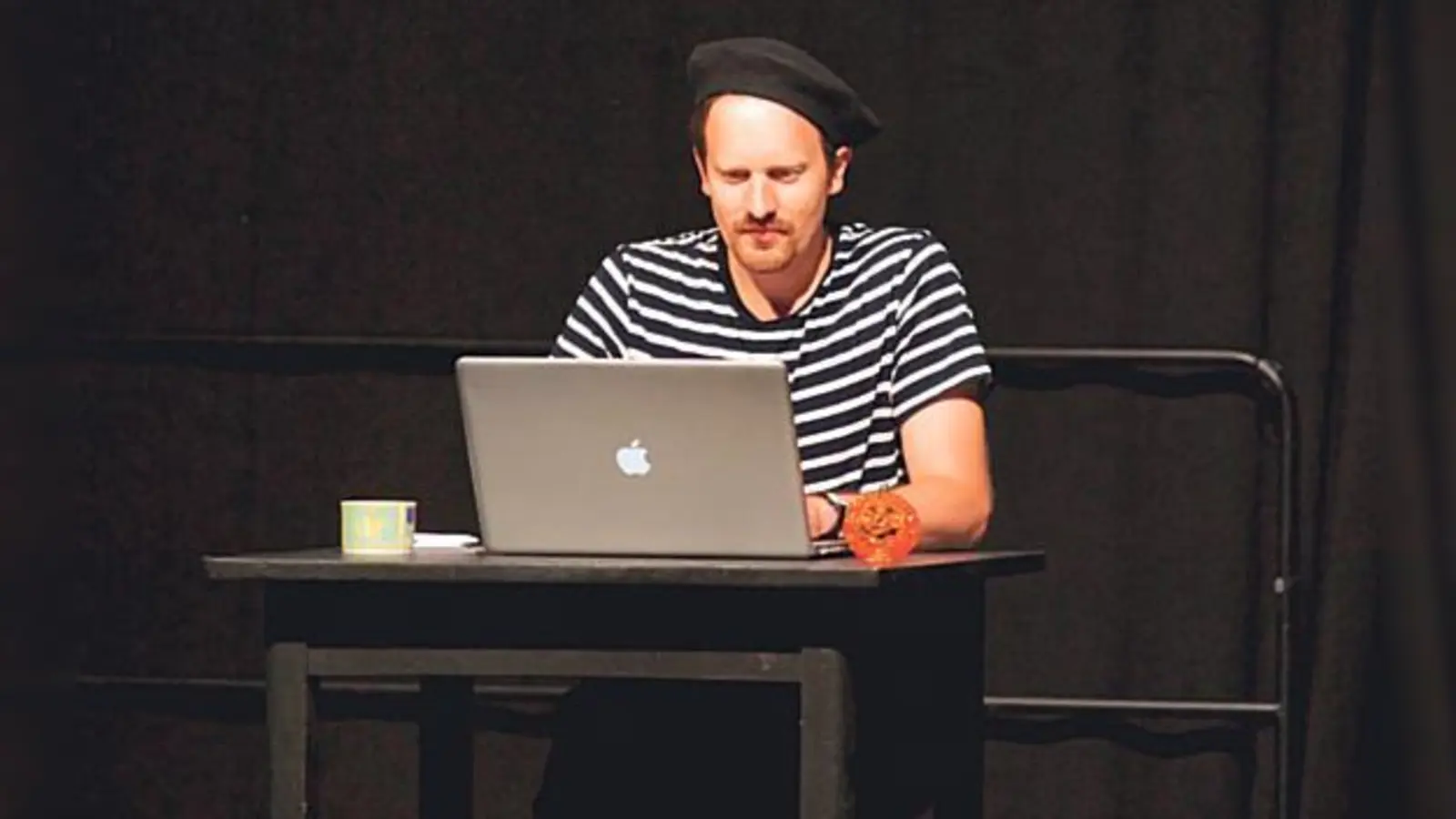 24-Stunden Zeit für ein 10-Minuten Stück beim »24 hour Theatre Festival.	 (Foto: VA)