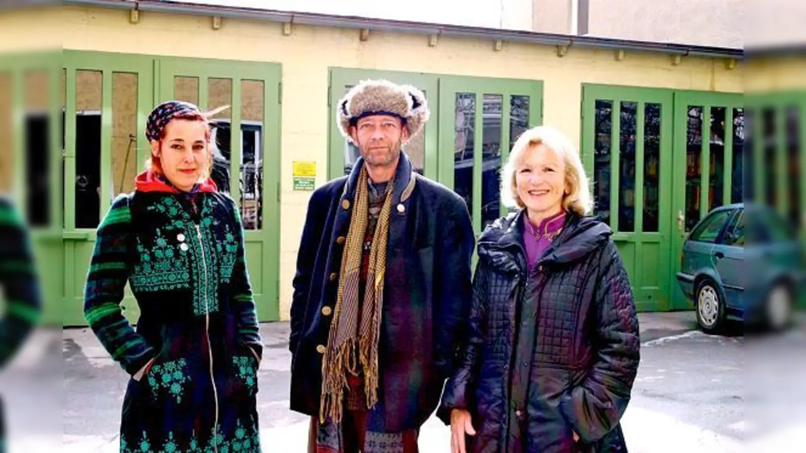 Die langjährigen Schlachthofviertelbewohner Ruth Jäger, David Jäger und Dagmar Ettenhuber (v. l.) atmen auf: Ihr Viertel ist in den kommenden fünf Jahren vor Luxussanierungen geschützt.	 (Foto: Sylvie-Sophie Schindler)
