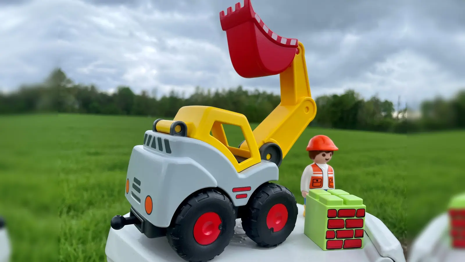 Das geplante Quartier Hirmerei soll auf dem nahezu dreieckigen Gelände zwischen Bahnlinie, Eversbuschstraße und Otto-Warburg-Straße entstehen.entstehen. (Foto: bb)