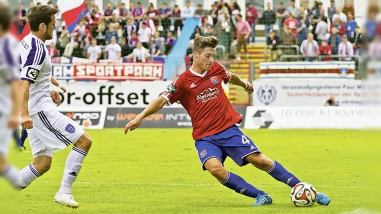 Jetzt wird es doch wieder eng für die SpVgg Unterhaching und Thomas Hagn: Gegen die Stuttgarter Kickers muss ein Heimsieg her.	 (Foto: Stefan Kukral)