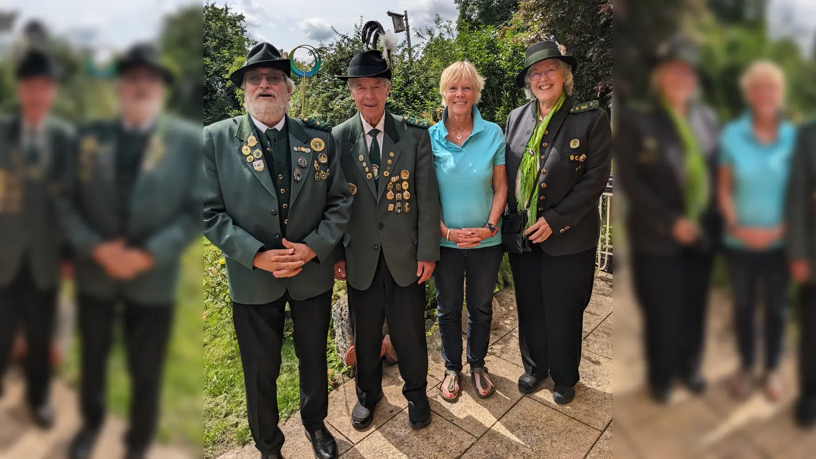 Glückwünsche überbracht: Schützenmeister Klaus Schokolinski, 2. Schützenmeister Burkhard Knall, Jubilarin Altbürgermeisterin Ursula Mayer und 1. Schatzmeisterin Elfriede Liebhart.<br><br><br> (Foto: Schokolinski)