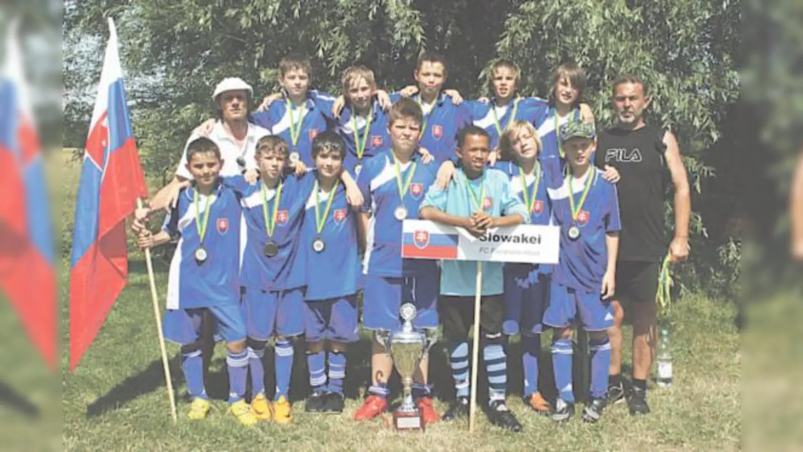 Die E1-Junioren des FC Fasanerie Nord nach ihrem 3. Platz bei der Mini-WM.   (Foto: Verein)
