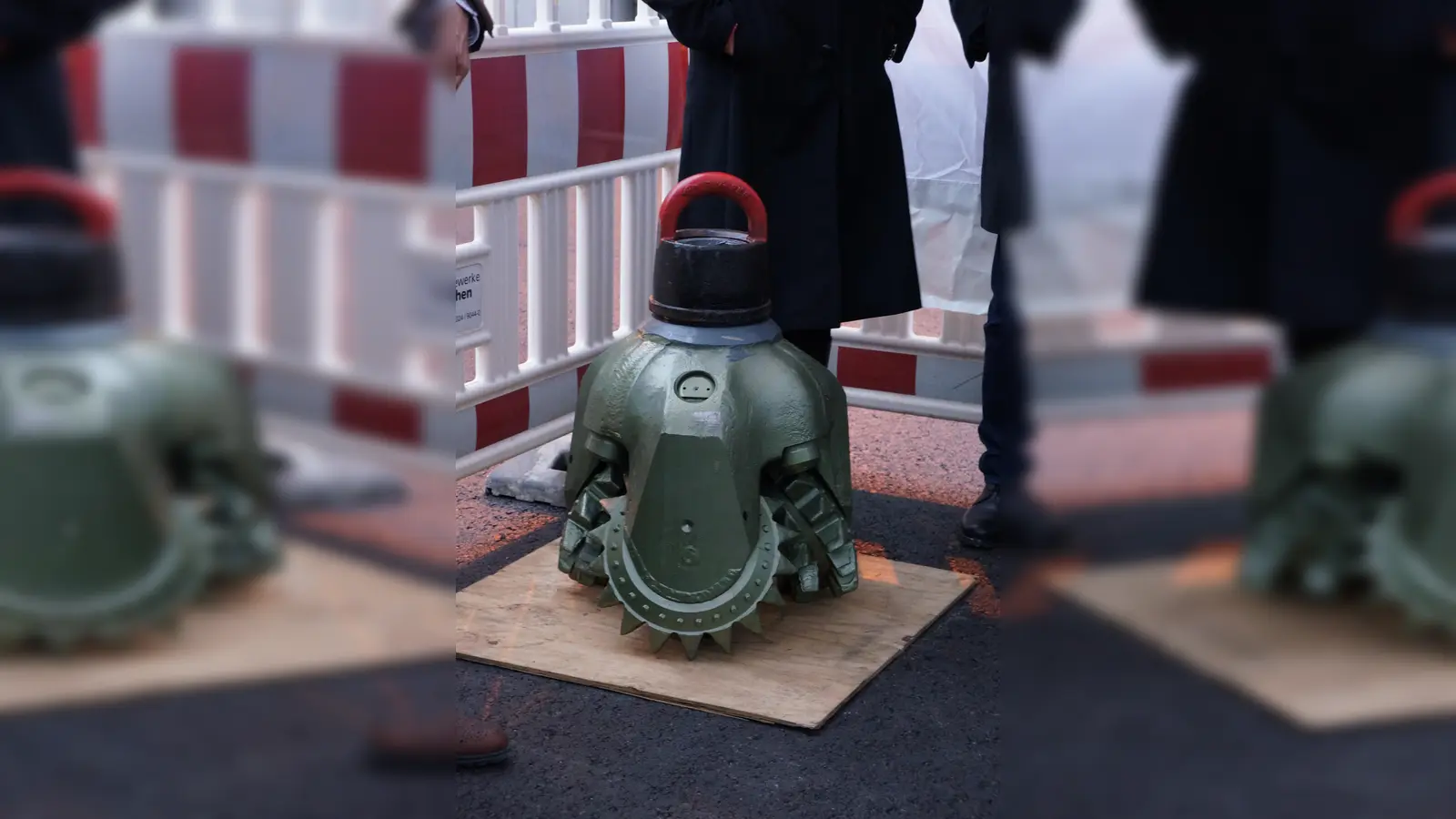 Anfang Februar 2016 wurde die feierliche Meißelweihe in Holzkirchen gefeiert.  (Foto: hw)