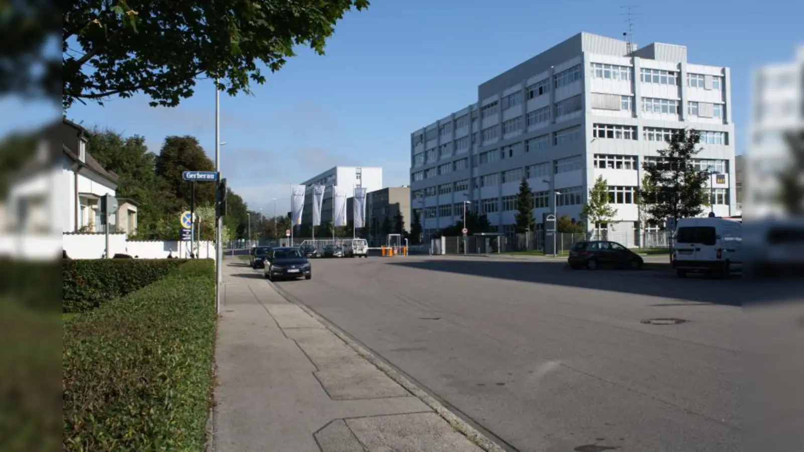 In der Bauschingerstraße könnte auf Höhe Einmündung Gerberau eine provisorische Verkehrsinsel errichtet werden. (Foto: sb)