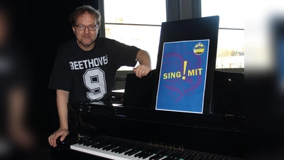 Jörg Göller, musikalischer Leiter des Stadtteilchors, sucht noch Männerstimmen. (Foto: privat)