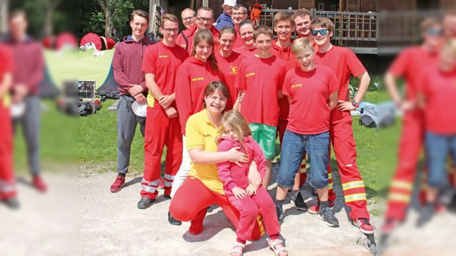 Ausgelassene Stimmung nach getaner  (Foto: Der DLRG Ortsverband Oberschleißheim wünscht allen Besuchern des Regattaparksees einen guten Sommer, angenehmes Wasser und vor allem einen sicheren und ungetrübten Besuch.)