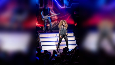 Die Show „Simply Tina” ist zu Gast in Taufkirchen. (Foto: Marc Herran)