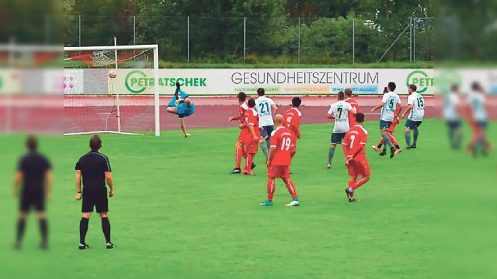 Das 1:0 schoss Marco Höferth für den TuS Holzkirchen. Trotz Pausenführung stand es am Ende Unentschieden.	 (Foto: Kopp)