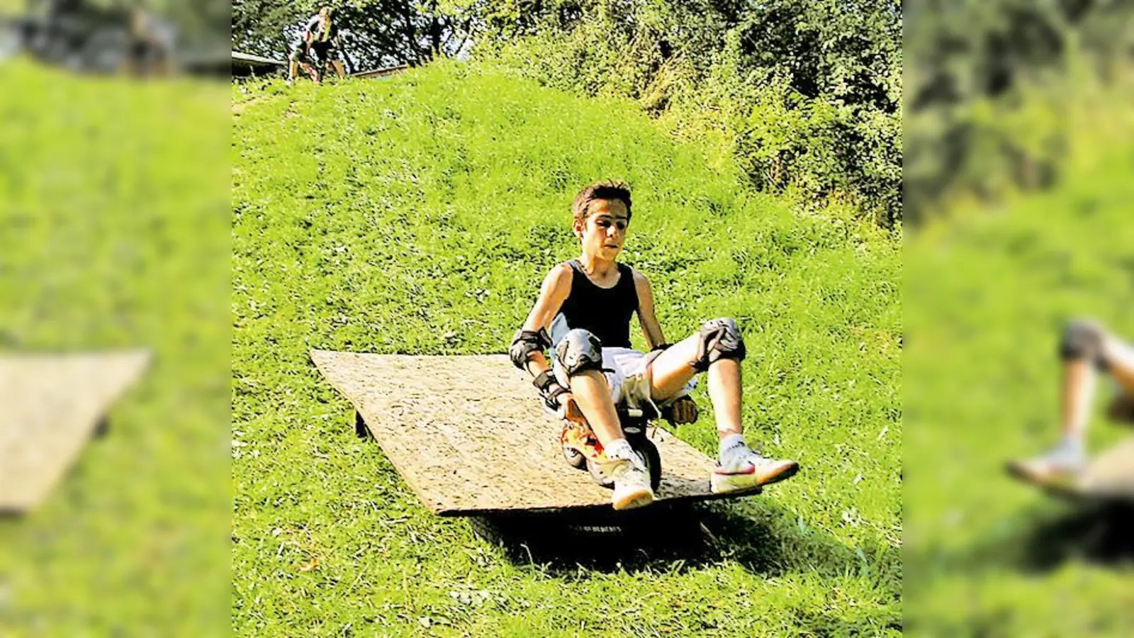 Rodeln macht auch im Sommer Spaß. Diesen und andere Ausflüge hat der Jugendtreff in Neuhausen im Programm.  	 (Foto: Jugendtreff Neuhausen)