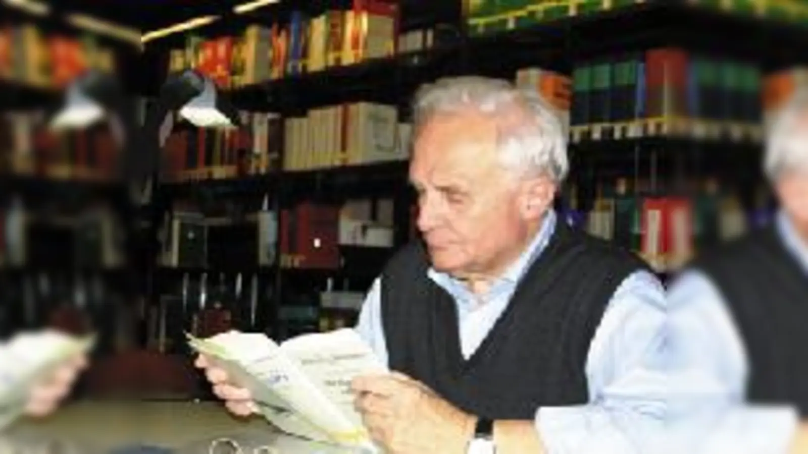 18 Euro kostet der Ausweis für die Stadtbüchereien künftig. Dafür gibts über drei Millionen Bücher in 27 Filialen.  (Foto: Katharina Lindenthal)