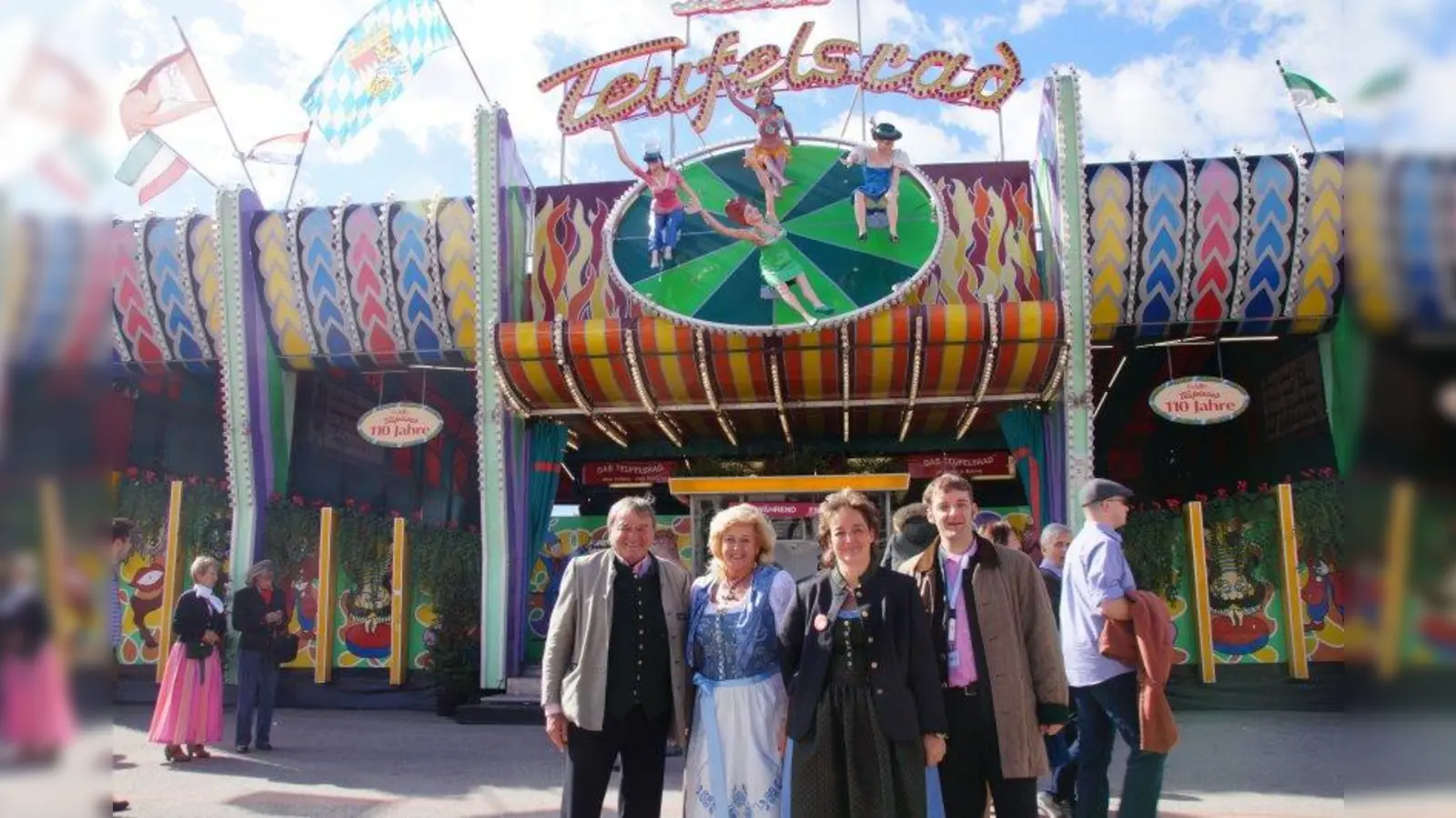 Ihnen gehört Feldl's Teufelsrad: Franz Fesenmayer, Elisabeth Polaczy, Veronika Kugler und Ludwig Kugler. (Foto: nh)
