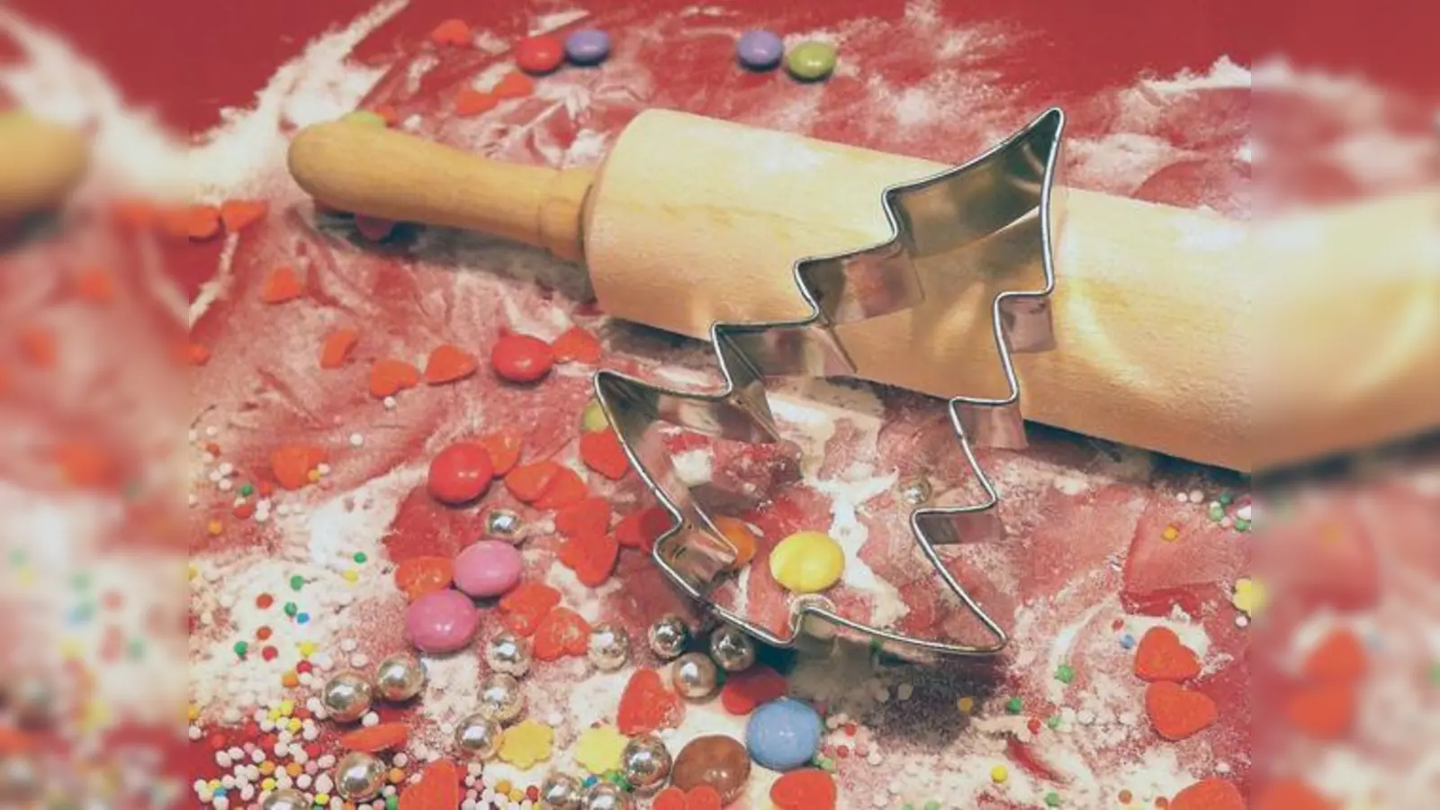 Plätzchen backen für das Weihnachtsfest im Truderinger Familienzentrum am 8. Dezember.	 (Foto: VA)