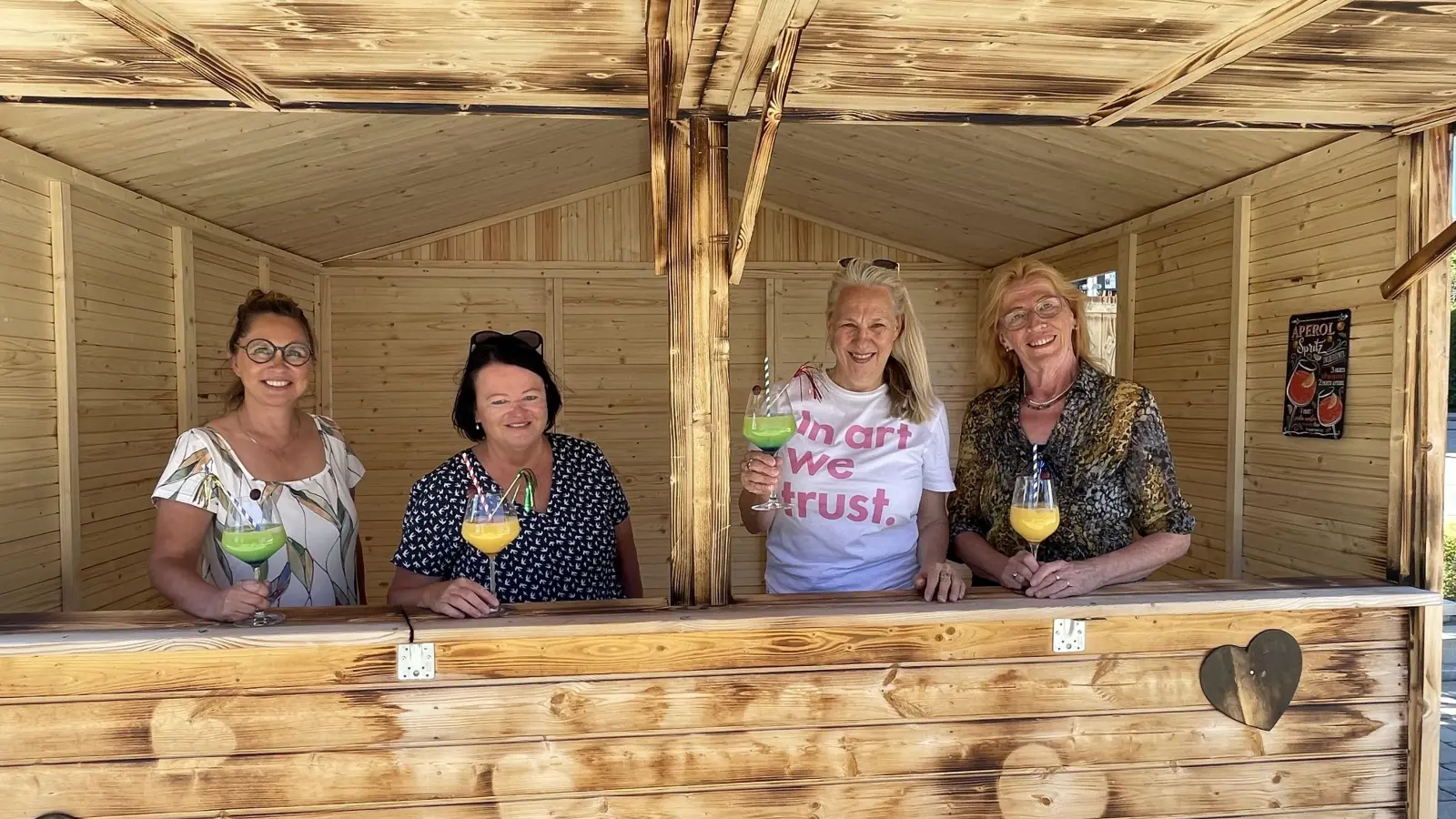 Die Organisatorinnen der Art &amp; Flair, Connie Seitz, Maria Ziegler, Nicole Schächtele und Theresia Siegmund freuen sich auf viele Besucher am 20. Juli. (Foto: hw)