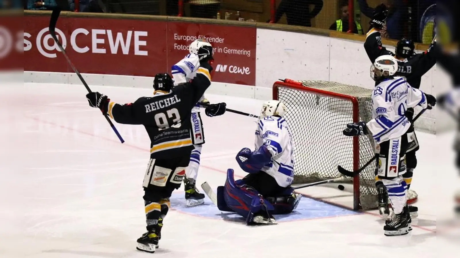 Die Wanderers Germering feierten einen gelungenen Saisonauftakt. (Foto: Wolfgang Maisch)