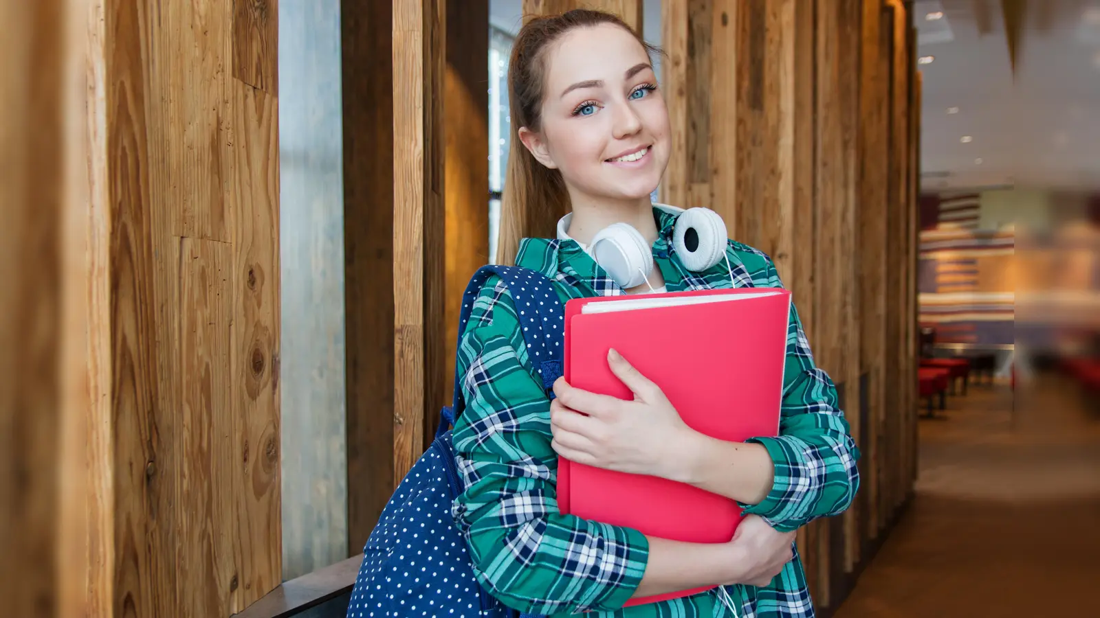 Ein denkwürdiges Schuljahr ist zu Ende, Bayerns Schüler haben ihr Zeugnis erhalten. (Symbolbild: CC0)