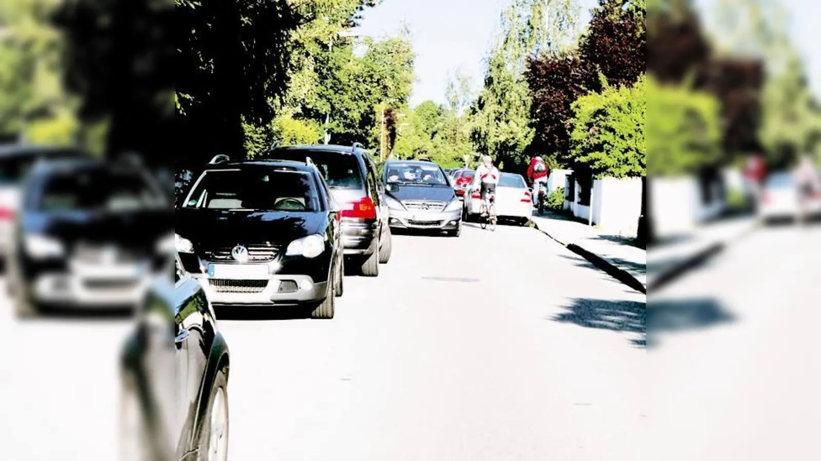 In der engen Niederalmstraße blockieren sich die Verkehrsteilnehmer oft gegenseitig.   (Foto: aha)