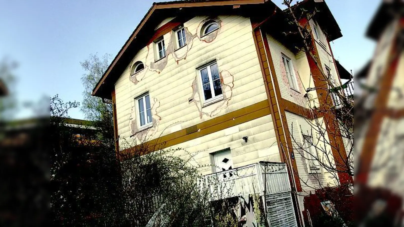 Mehr als 250 Künstler zeigten an der Darmstädter Straße 6 ihre Werke.	 (Foto: Martin Mittmann)