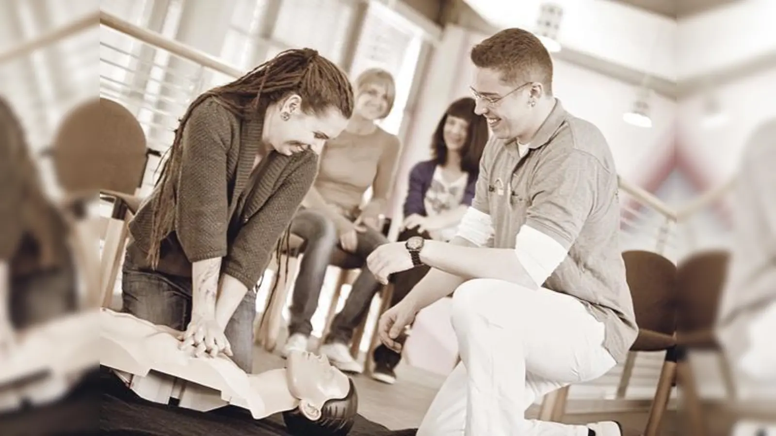 Erste-Hilfe-Training bei ADAC gelbhilft (Foto: red)