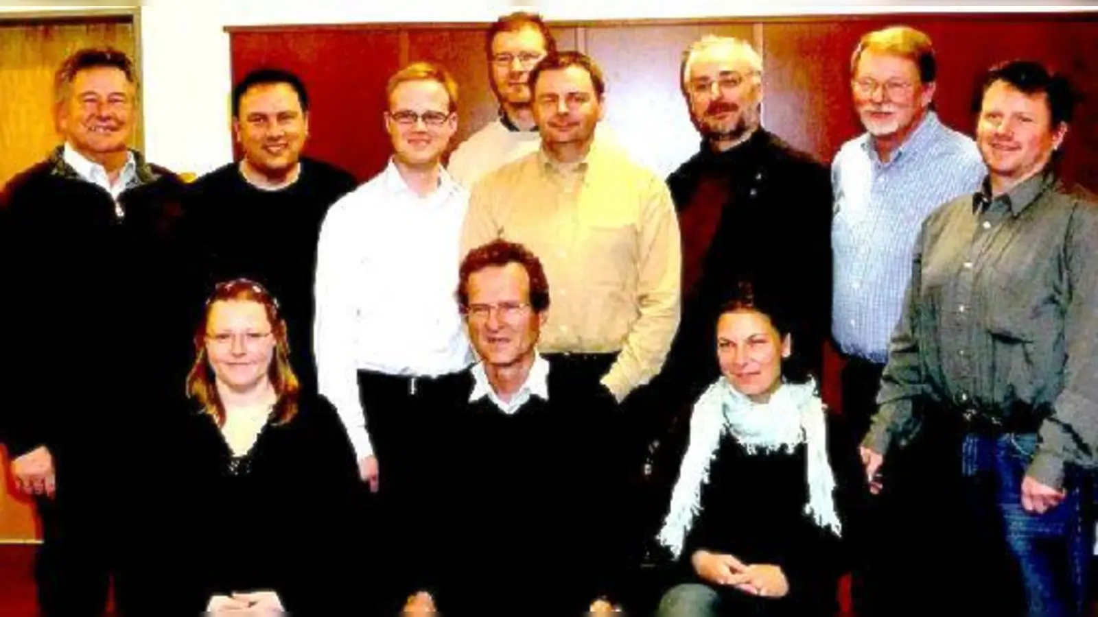 Der gesamte Vorstand wurde bei der Mitglieder- versammlung in seinen Ämtern bestätigt.	 (Foto: VA)