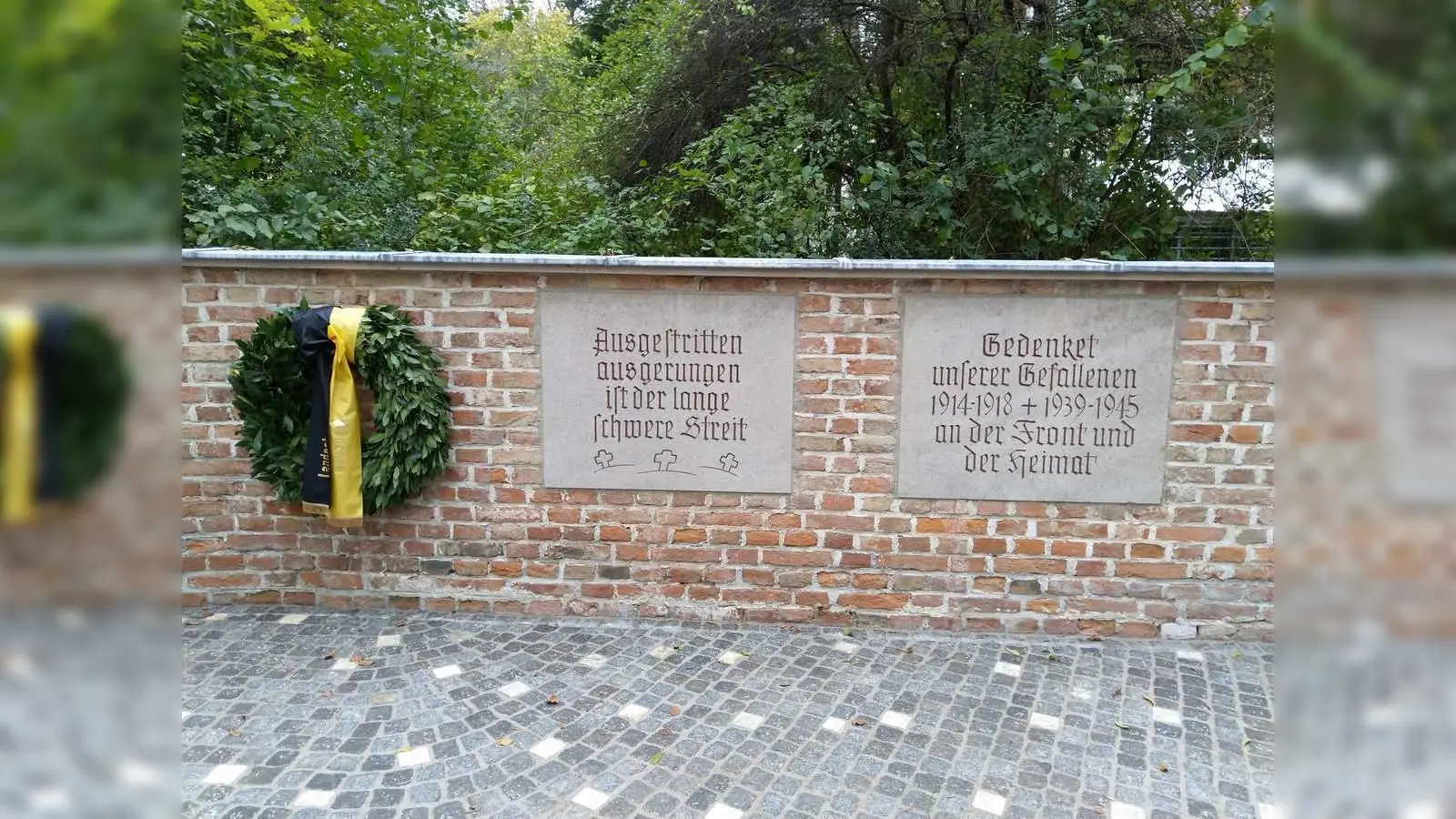 Am Mahnmal der Fasanerie wird nach dem Gottesdienst am Volkstrauertag eine Andacht gehalten.  (Foto: Verein)