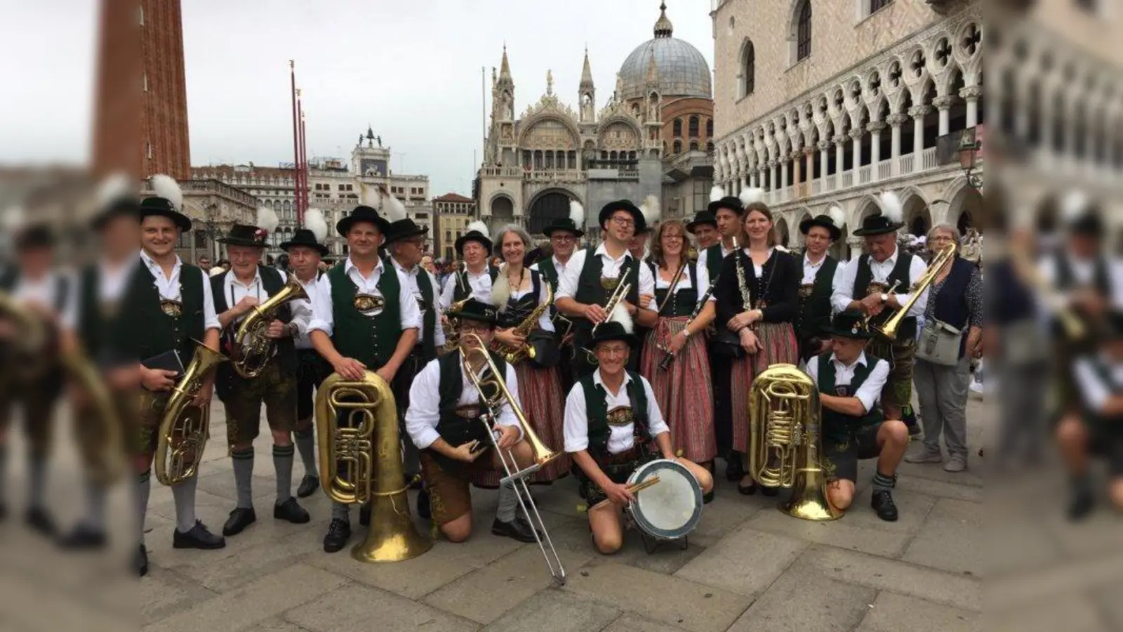 Weil die Carabinieris das Spielen am Markusplatz untersagten, ... (Foto: Jonny Freifeld)