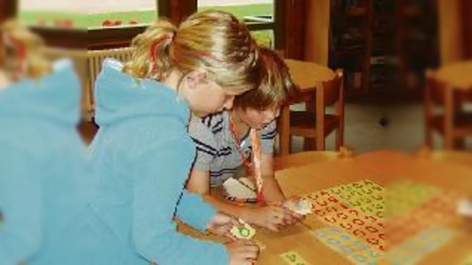 Der andere Weg: Freiarbeit ist ein wichtiges Element im Montessori-Alltag. Notendruck und Übertrittsstress gibt es jedoch nicht.  (Foto: Privat)