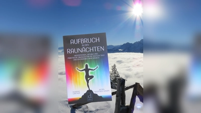 Um gut ins Neue Jahr zu starten ist es ratsam, achtsam durch die Raunächte zu gehen.  (Foto: Susanne Gärtner)