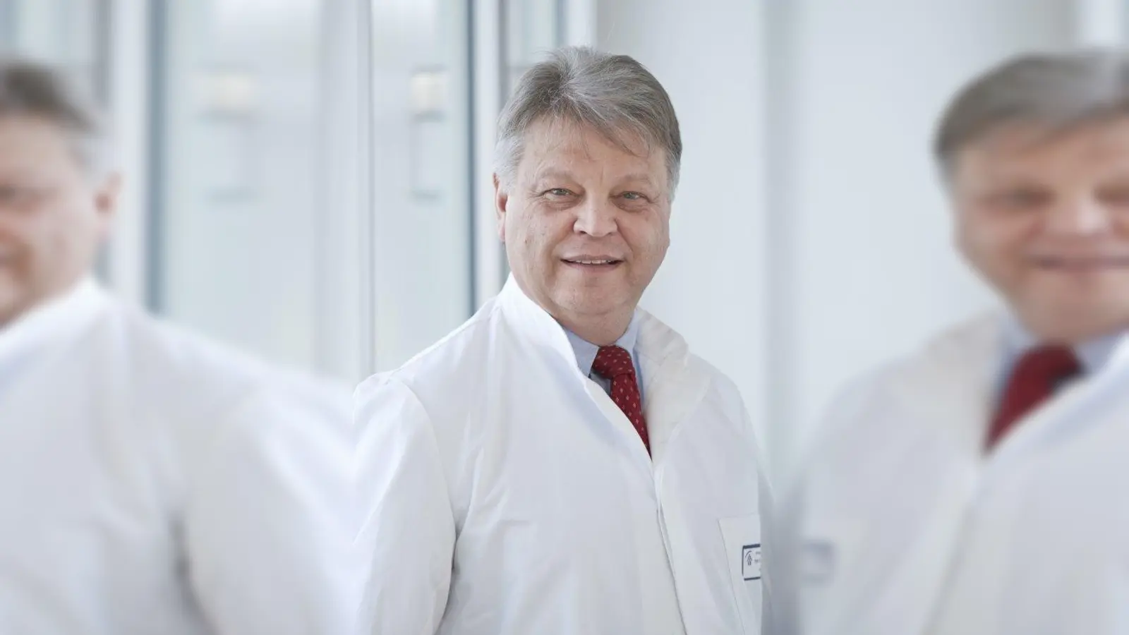 Prof. Dr. med. Herbert Kellner informiert über die Behandlung rheumatischer Erkrankungen. (Foto: KKH Neuwittelsbach)