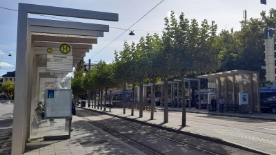 Bürger wünschen sich an der Haltestelle Romanplatz öffentliche Toiletten. (Foto: Beatrix Köber)