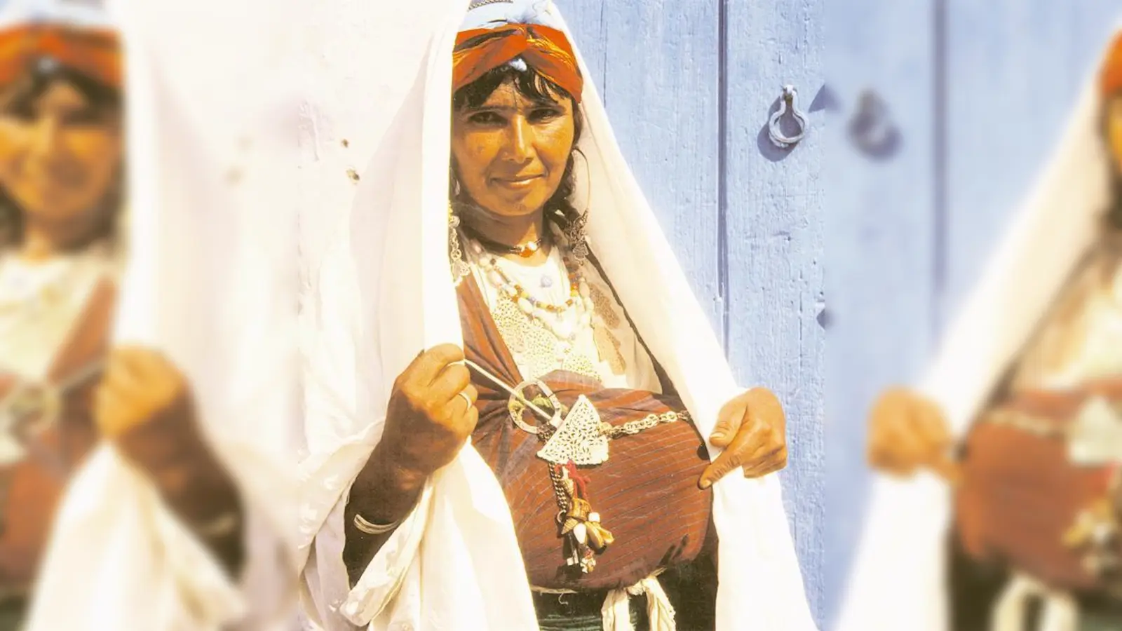 Eindrücke aus Tunesien vermittelt die Ausstellung von Herbert Prantl in der Stadtbibliothek am Harthof, die noch bis zum 26. Februar zu sehen ist. 	 (Foto: Prantl)