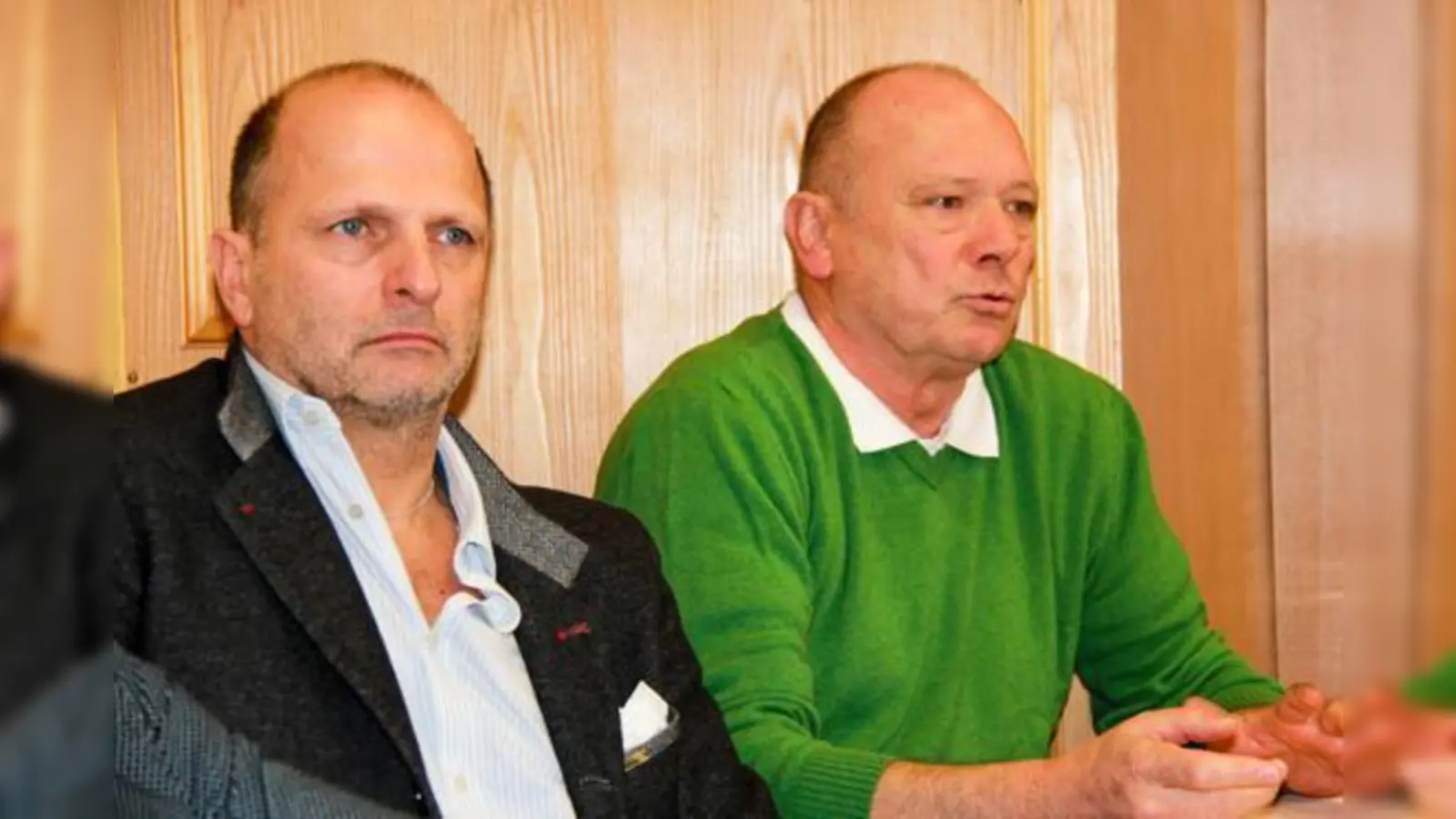 Harry Seeholzer (li.) und Hans Balbach, zwei der vier »Erding Jetzt«-Stadträte in der Großen Kreisstadt.	 (Foto: Erding Jetzt)