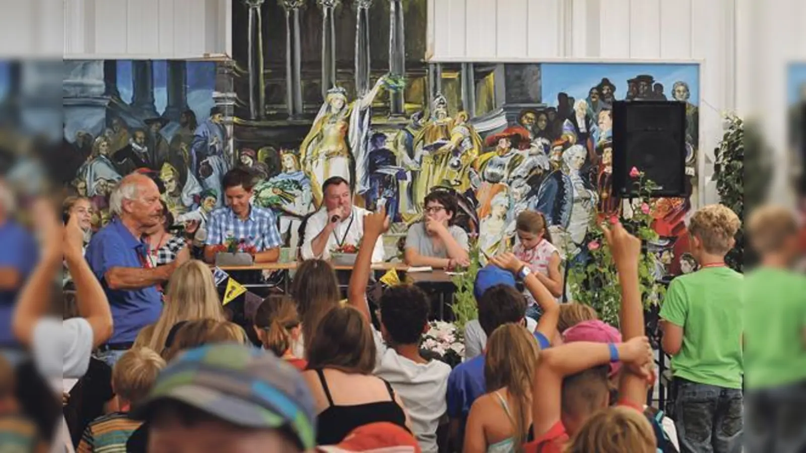Beim Besuch des zweiten Bürgermeisters von München, Josef Schmid (Mitte), war der Andrang groß. Viele Fragen wollten beantwortet werden.	 (Foto: T. Reger)
