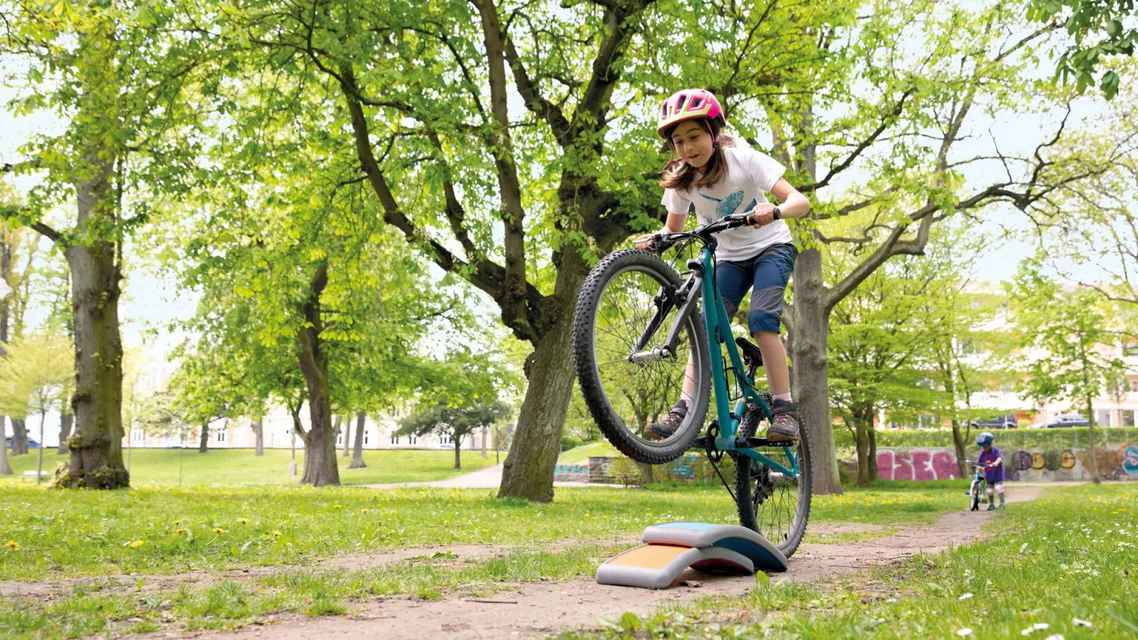 Mitmachen, neue Dinge ausprobieren und jede Menge Spaß haben, das können Kinder mit ihren Eltern beim 5. Münchner Kindertag am Samstag, 22. April. (Foto: IsarradlKids)