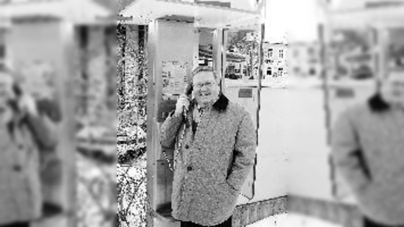 Auf Anregung eines Bürgers aus dem Münchner Osten hat sich Herbert Frankenhauser gegen Energieverschwendung bei den Telefonzellen eingesetzt  erfolgreich.	 (Foto: Privat)