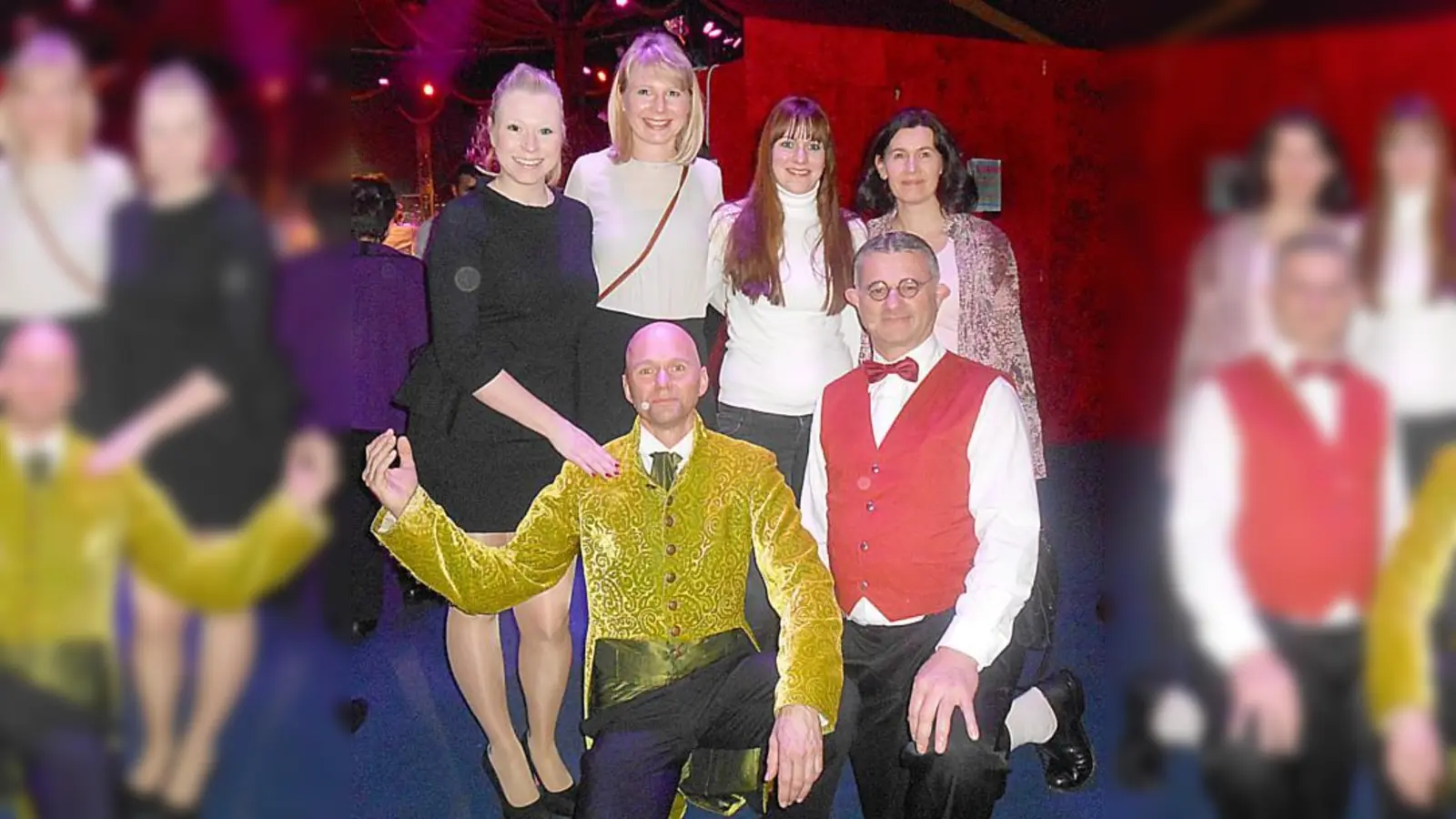 Unserer Gewinnerinnen und »Die Kavaliere«.  (Foto: gah)