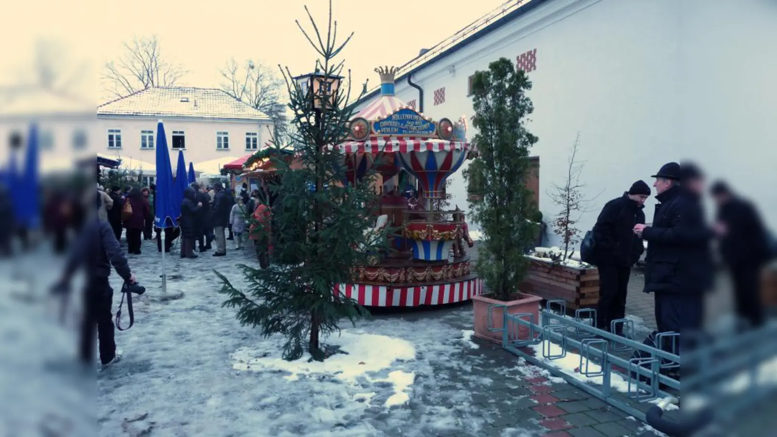 Der Weihnachtsmarkt in Gut Nederling stand ganz im Zeichen der Benefiz-Aktion für krebskranke Kinder. (Foto: pi)