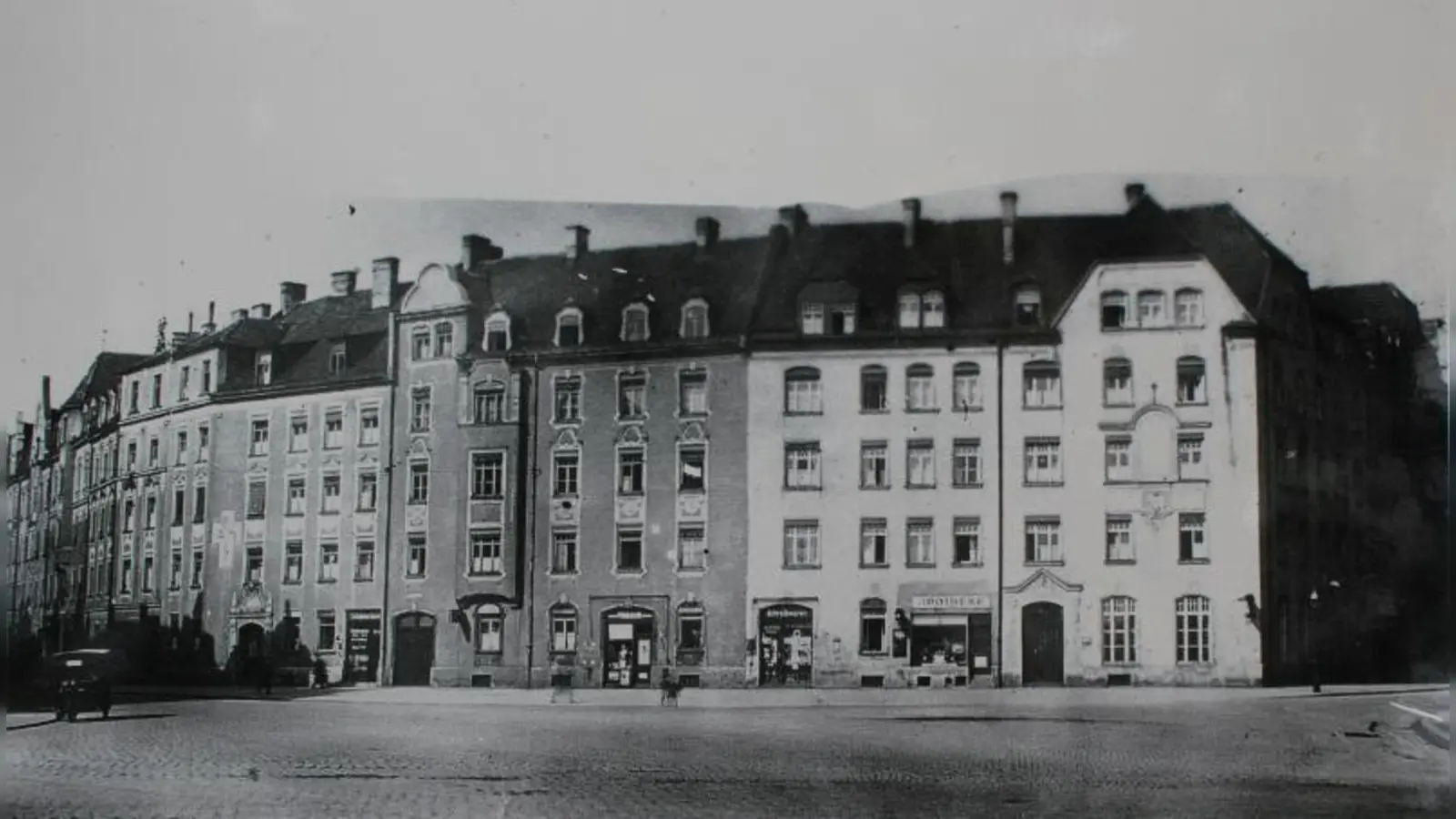 Ein Bild aus längst vergangener Zeit: der Heimeranplatz in den dreißiger Jahren. (Foto: Privat)