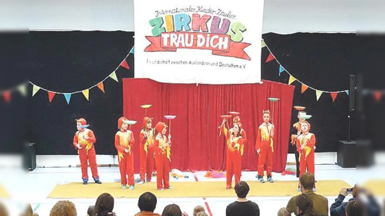 Schüler der Icho-Grundschule zeigten am vergangenen Samstag ihr ganzes Zirkus-Können.	 (Foto: privat)