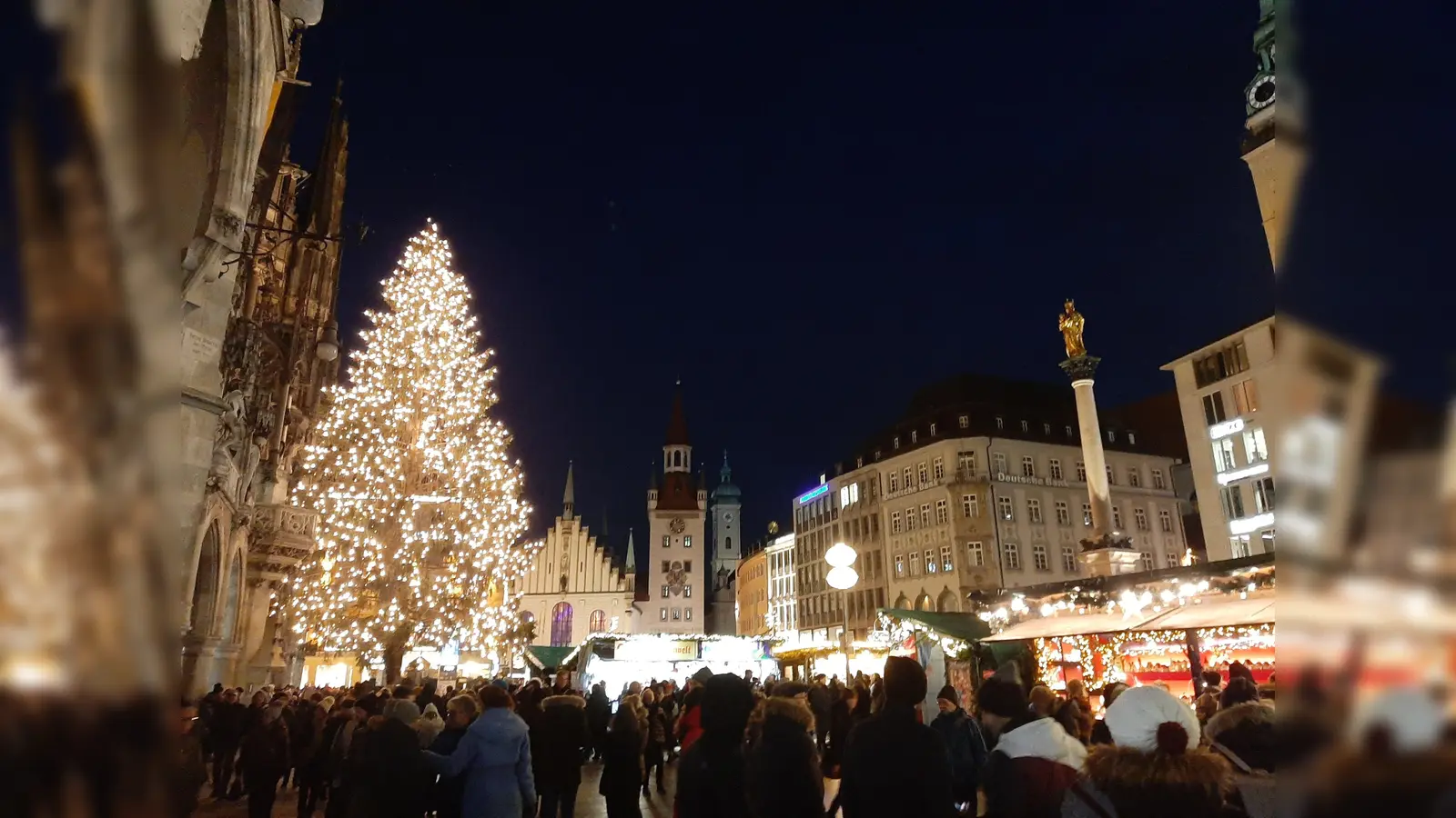 Grünes Licht: Der Münchner Christkindlmarkt findet heuer vom 23. November bis 24. Dezember statt. (Foto: Stefan Dohl)